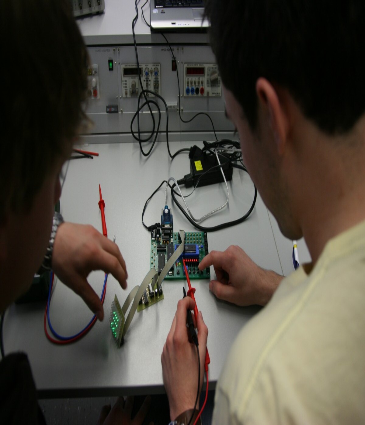 Light Installation Slider2 1